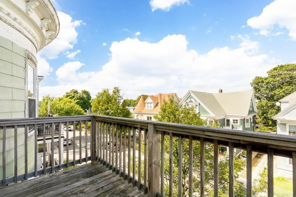 24 Willis St, Dorchester