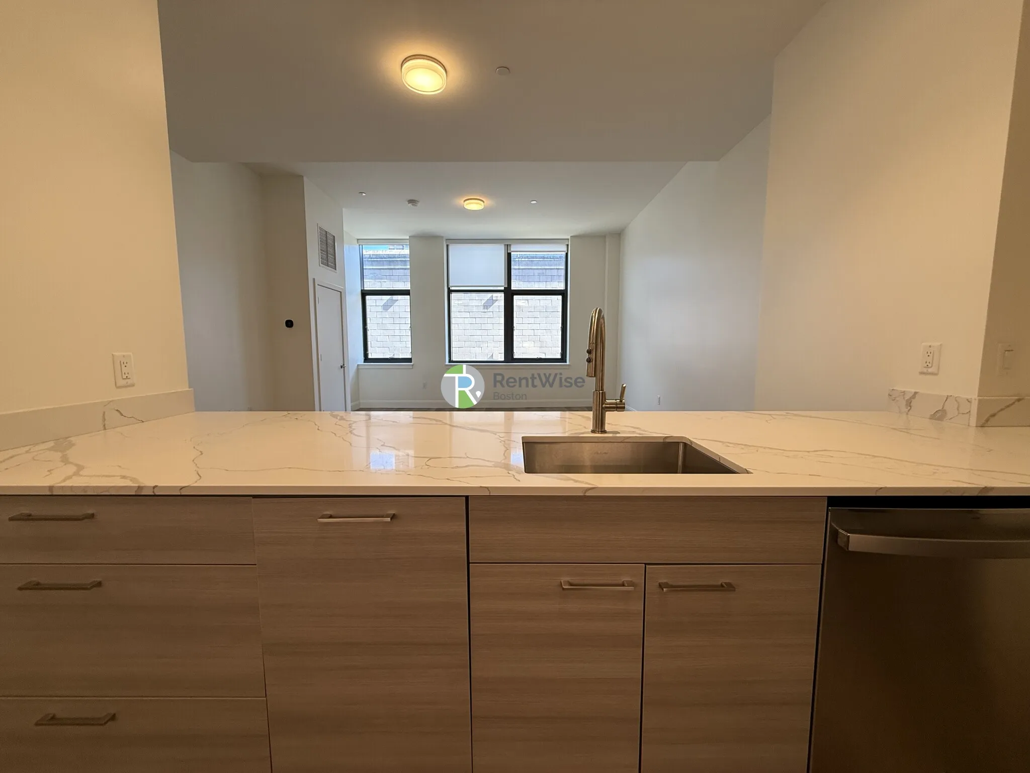 1079 Commonwealth Ave, Allston