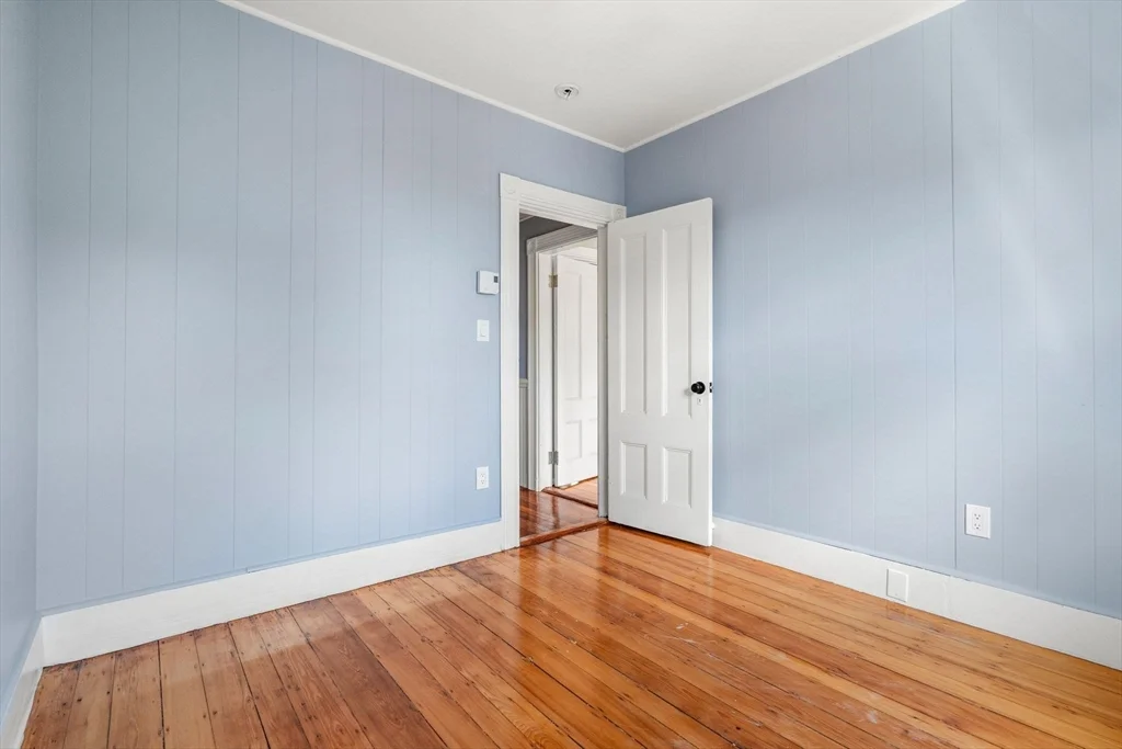 526 E 5th St, South Boston