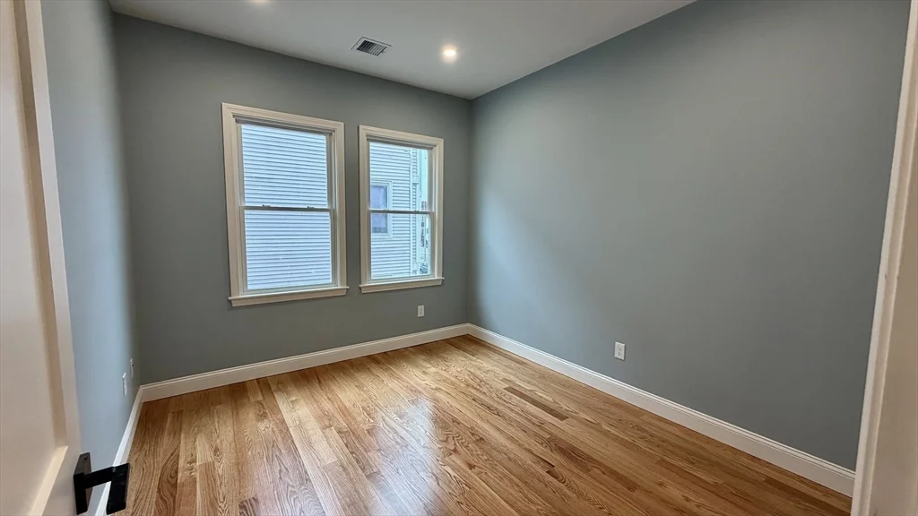 663 Columbia Rd, Dorchester