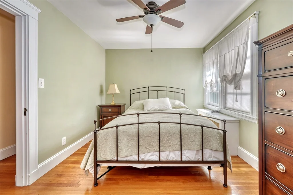 46 Goss Ave, Melrose