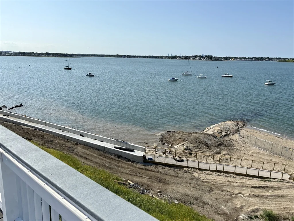 85 Regatta Rd, North Weymouth