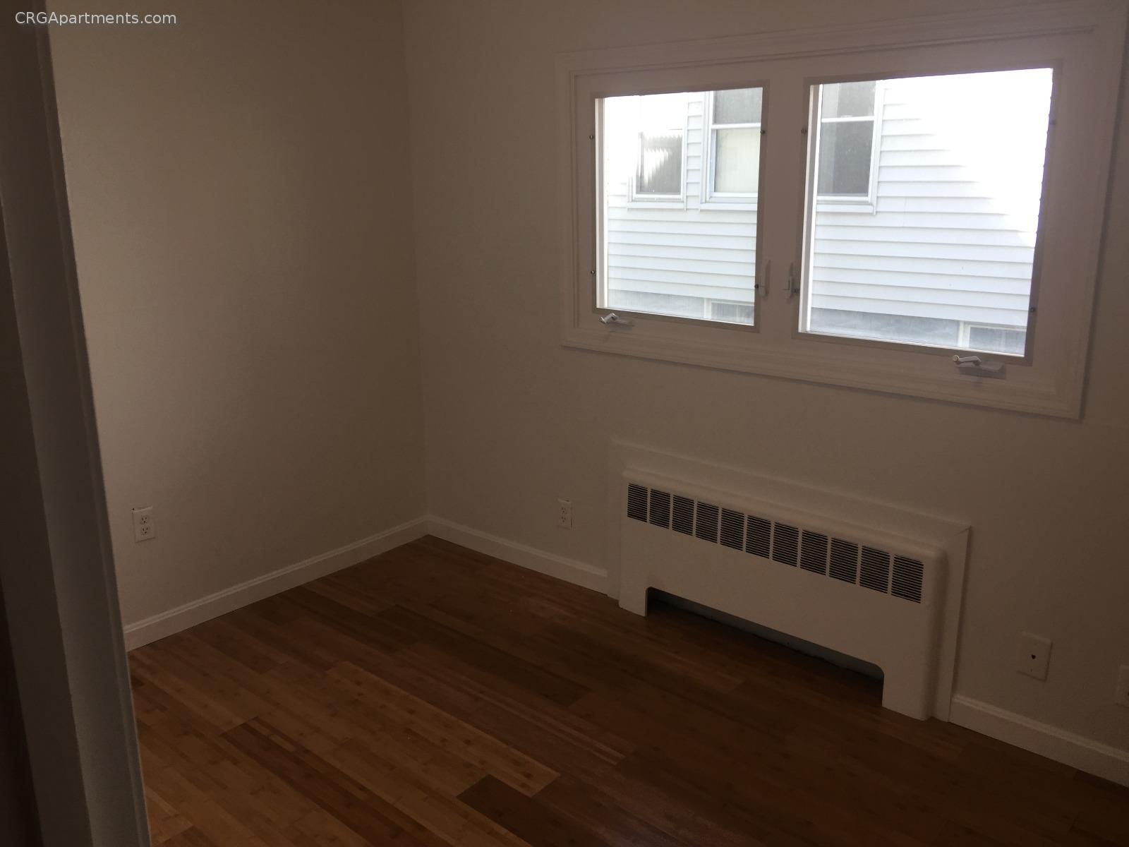 65 Lowell St, Spring Hill