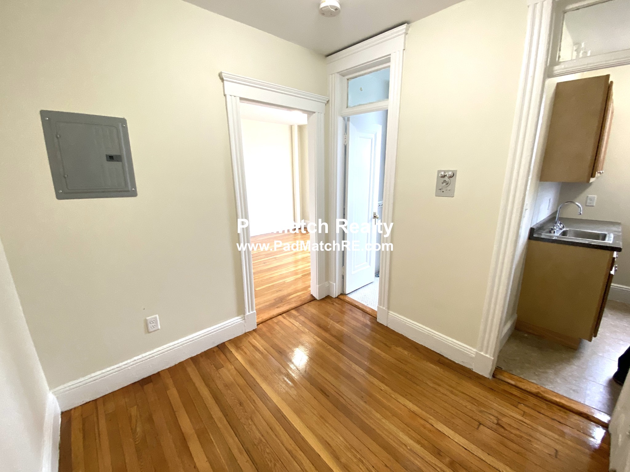 1191 Boylston St, Fenway