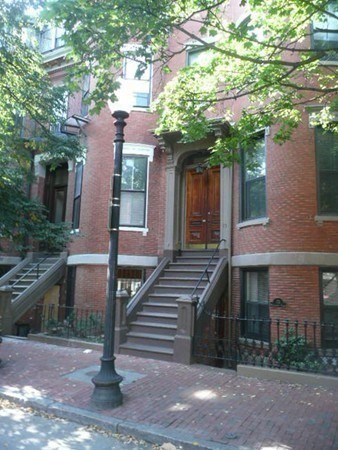73 Montgomery St, South End