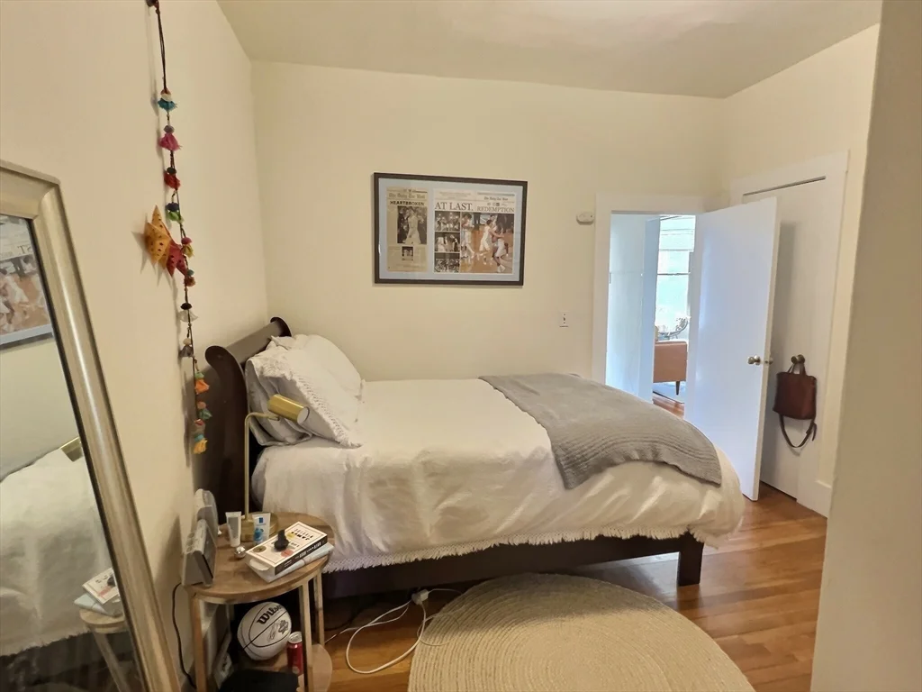 1390 Beacon, Coolidge Corner