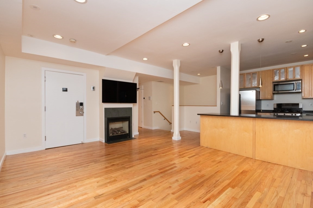 224 Hurley St, Kendall Square