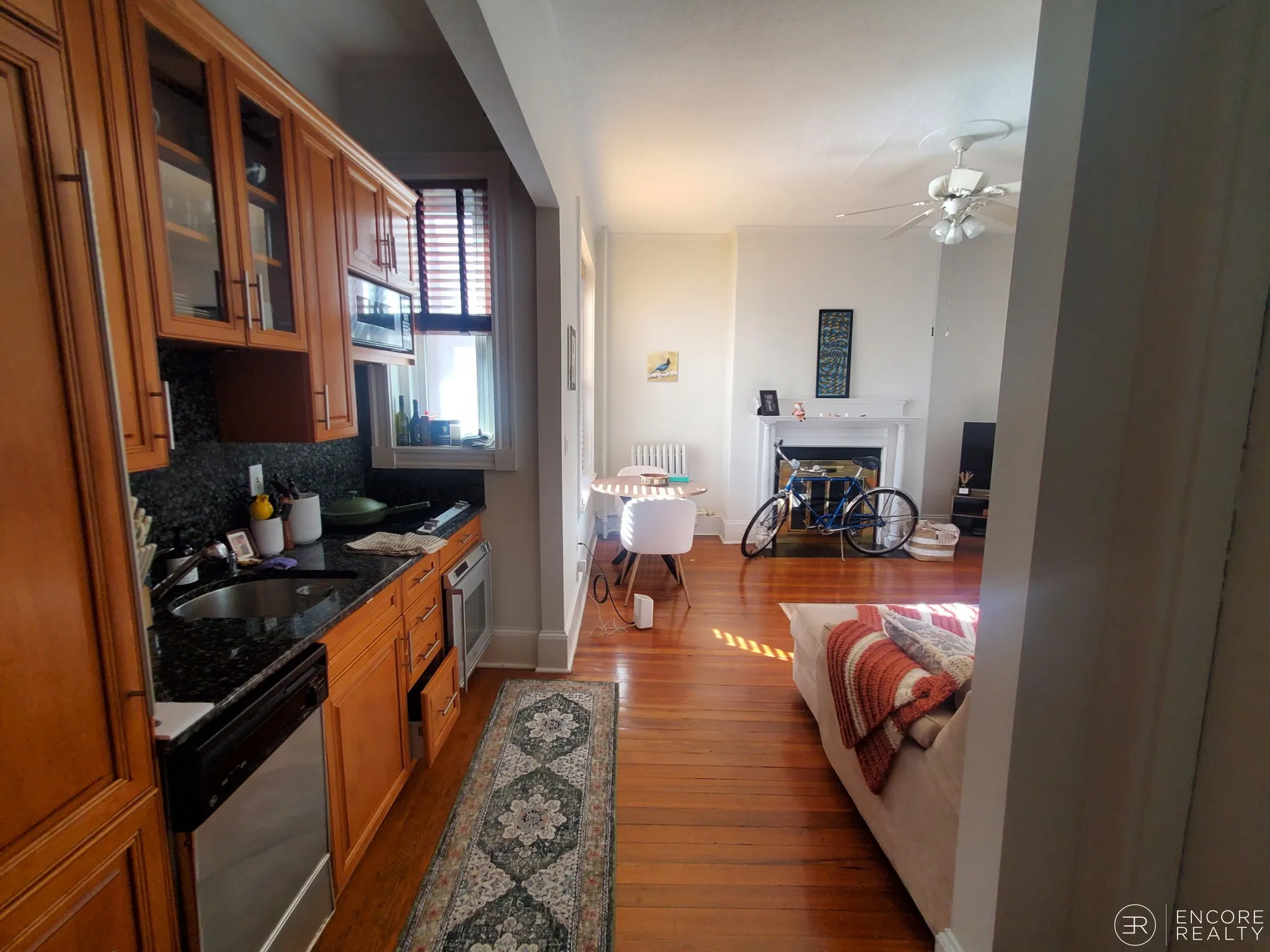 30 Peterborough St, Fenway