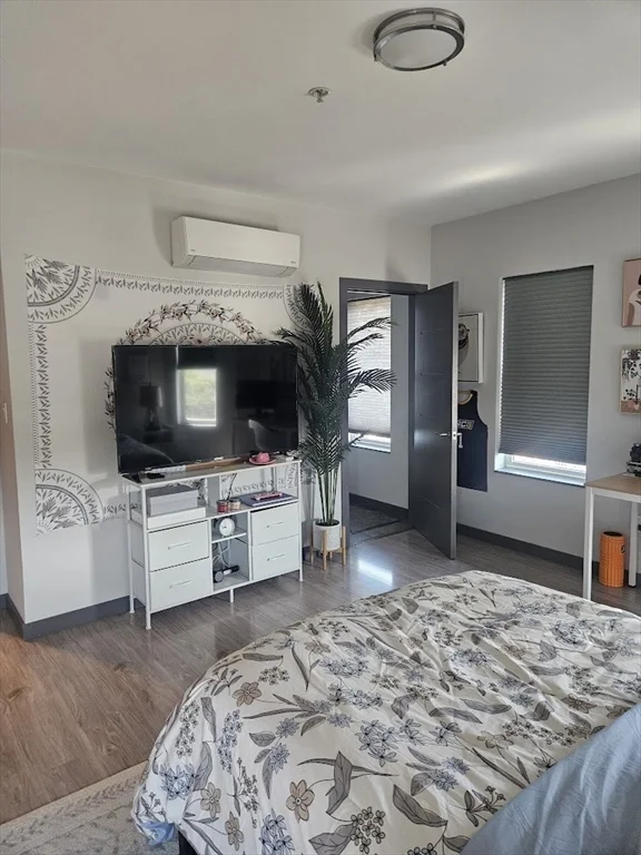 145 Newbury Ave, Quincy