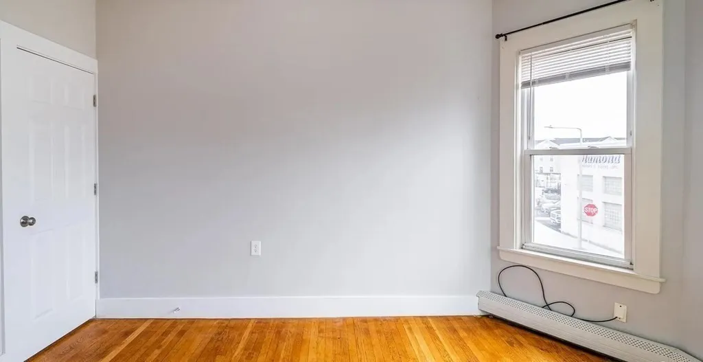 96 East Cottage, Boston