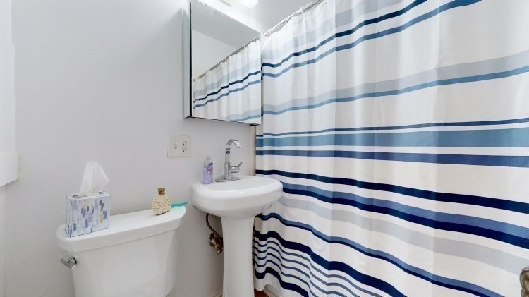 173 Rindge Ave, North Cambridge