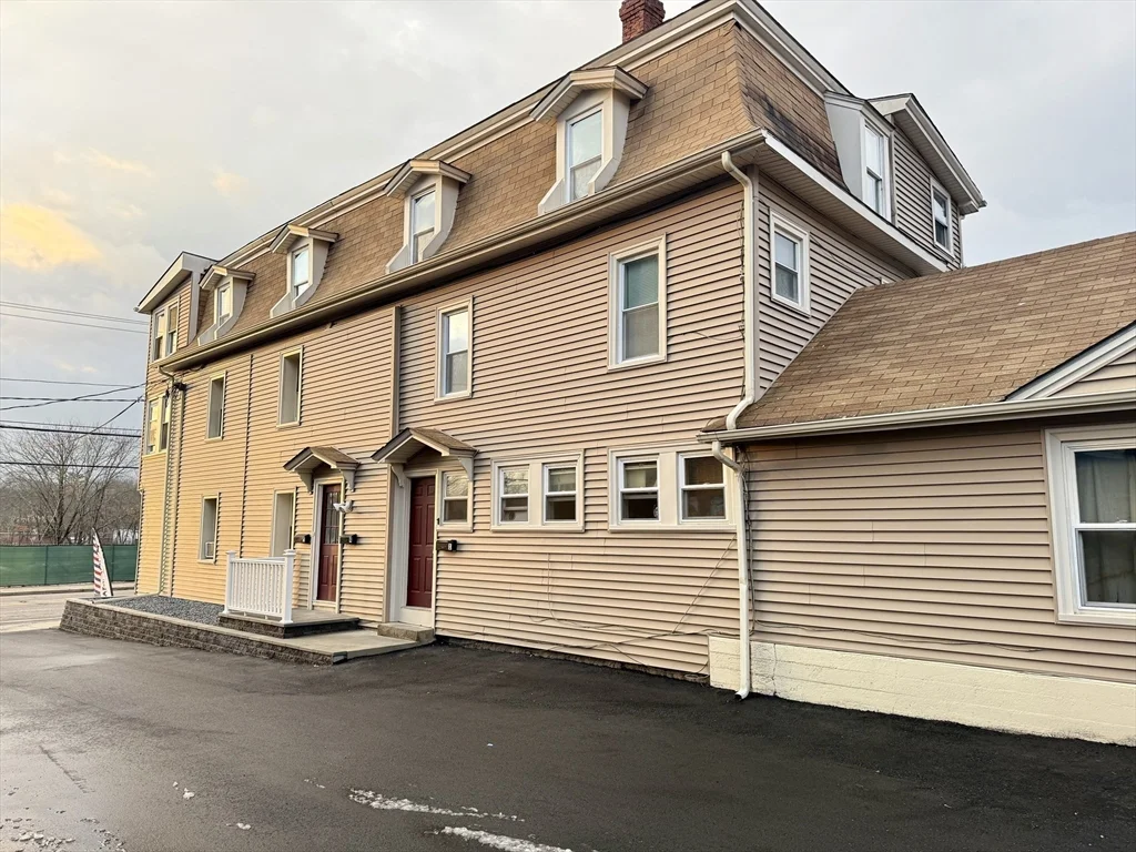 115 South St, Plainville