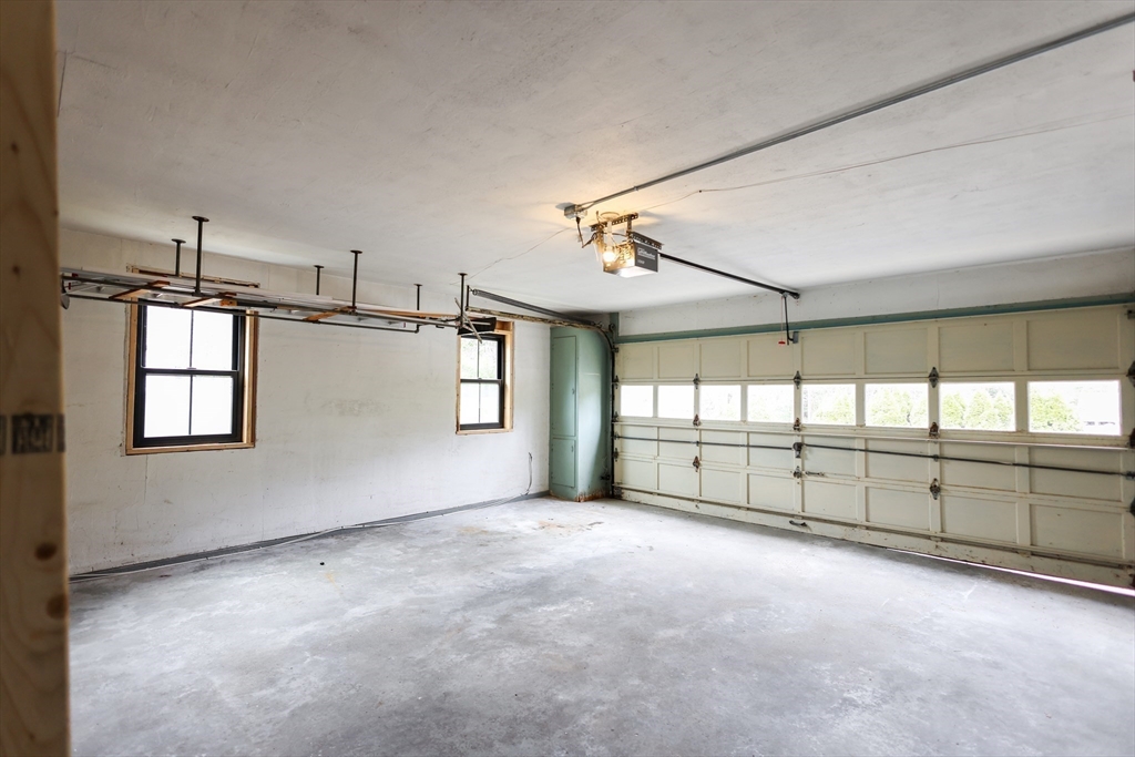 321 Nichols St, Norwood