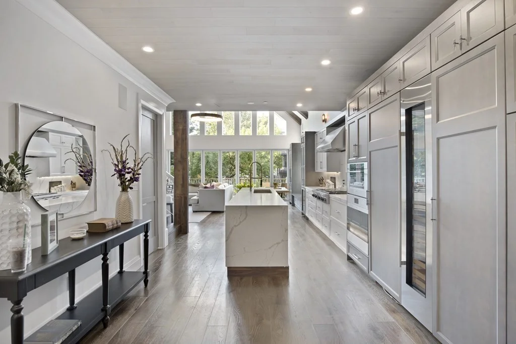 719 E 2nd St, South Boston