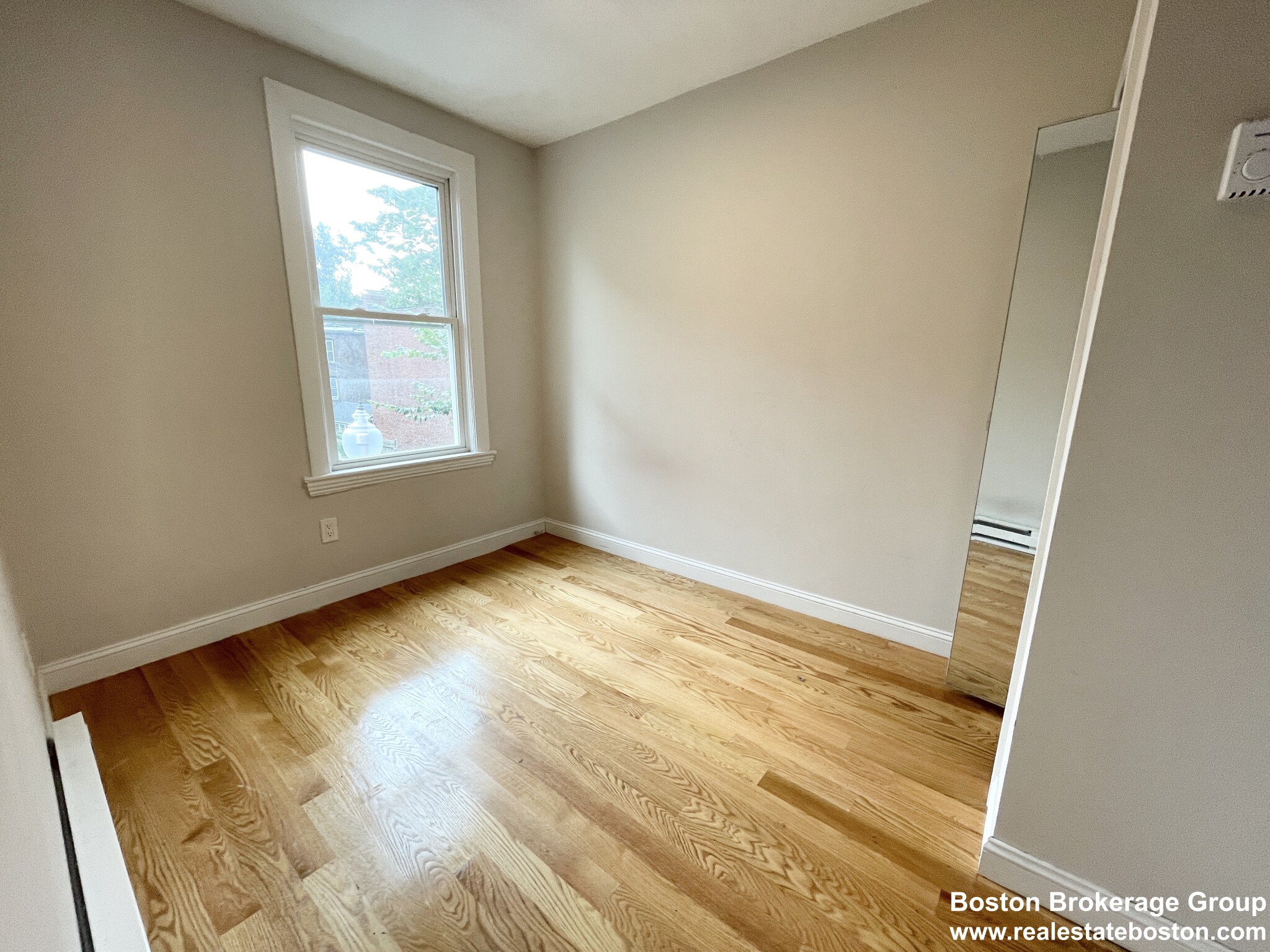 7 Warwick St, Roxbury