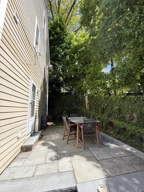 11 Playstead Rd, Newton Corner
