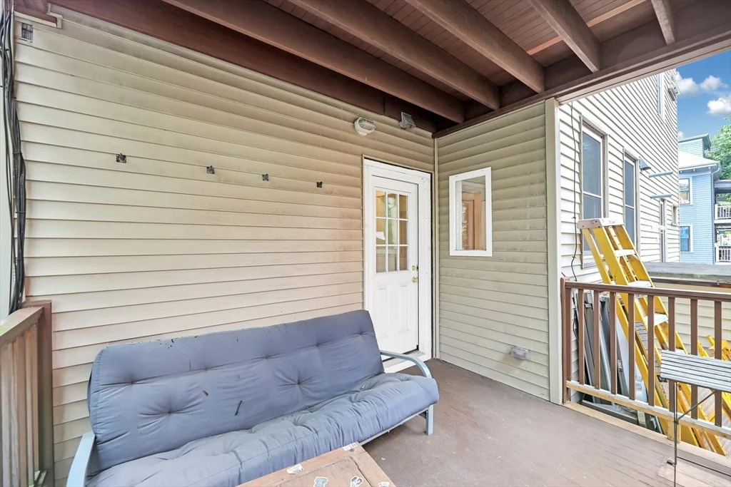 79 Perkins St, Jamaica Plain