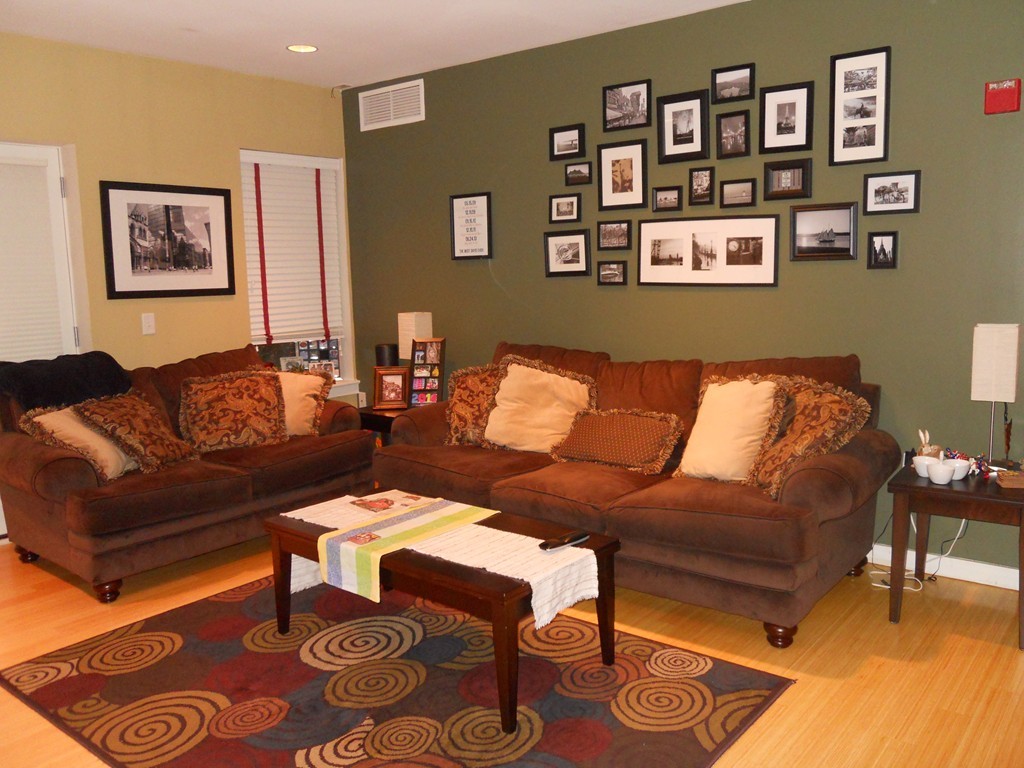 99 Chestnut Hill Ave, Brighton