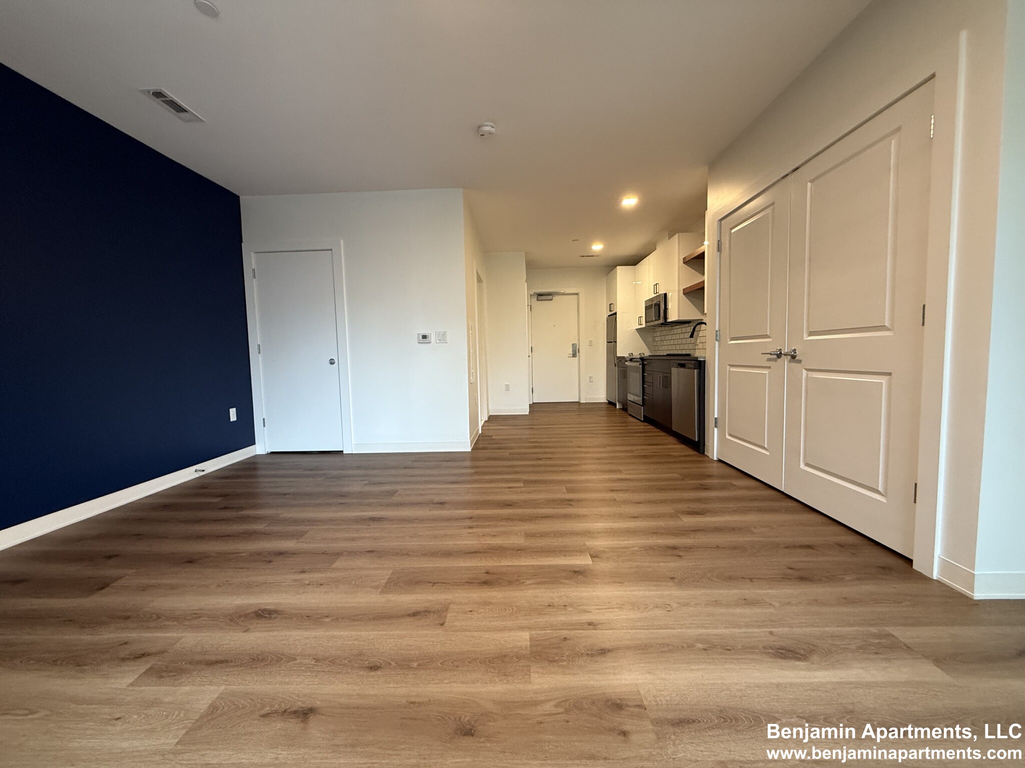 89 Brighton Ave, Allston