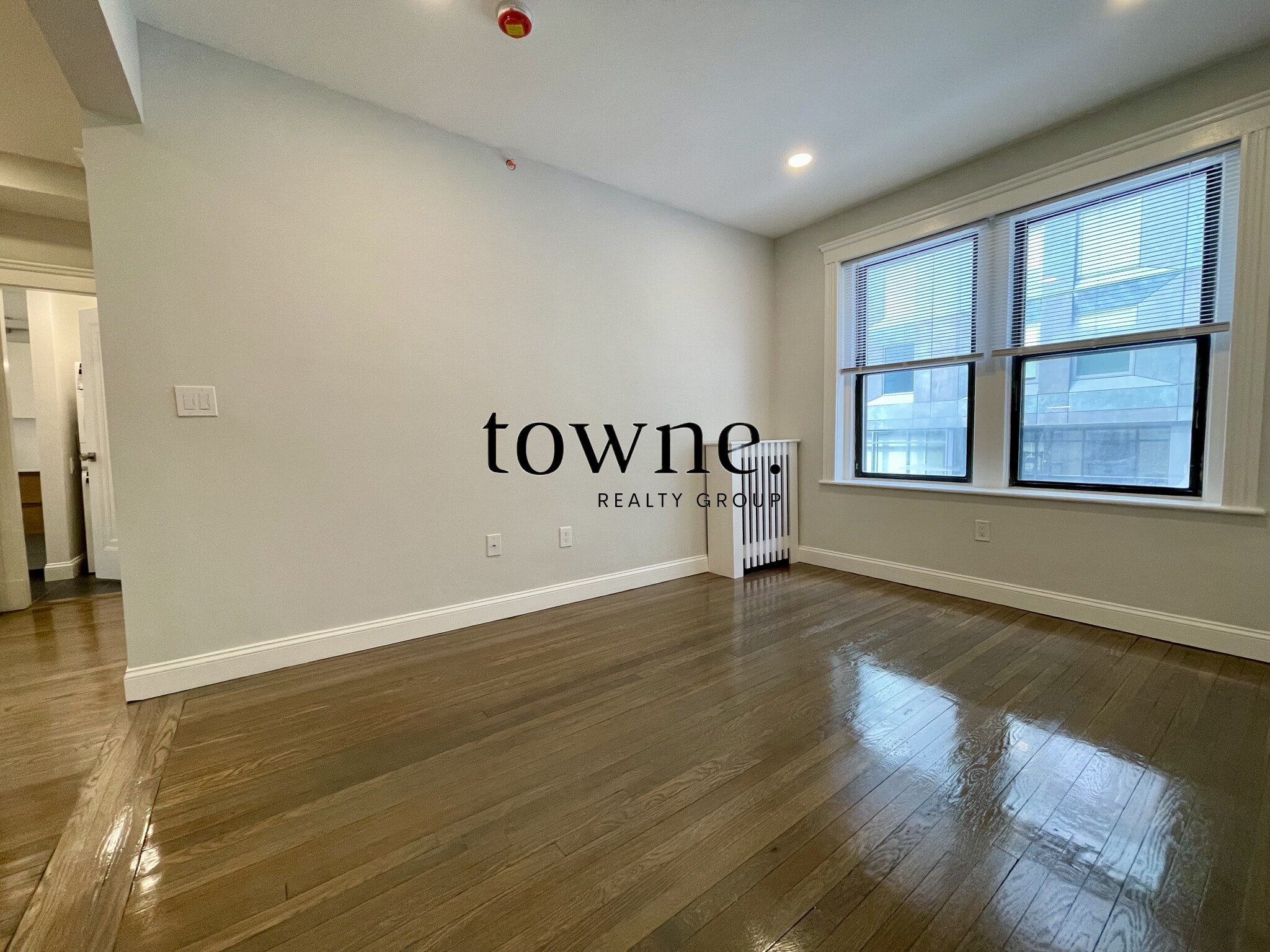 11 Peterborough St, Fenway