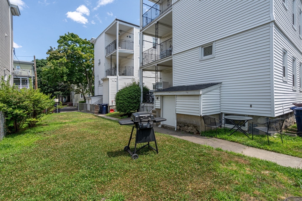 62 Vernal St, Everett