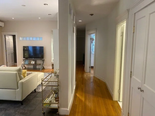 1038 Beacon St, Coolidge Corner
