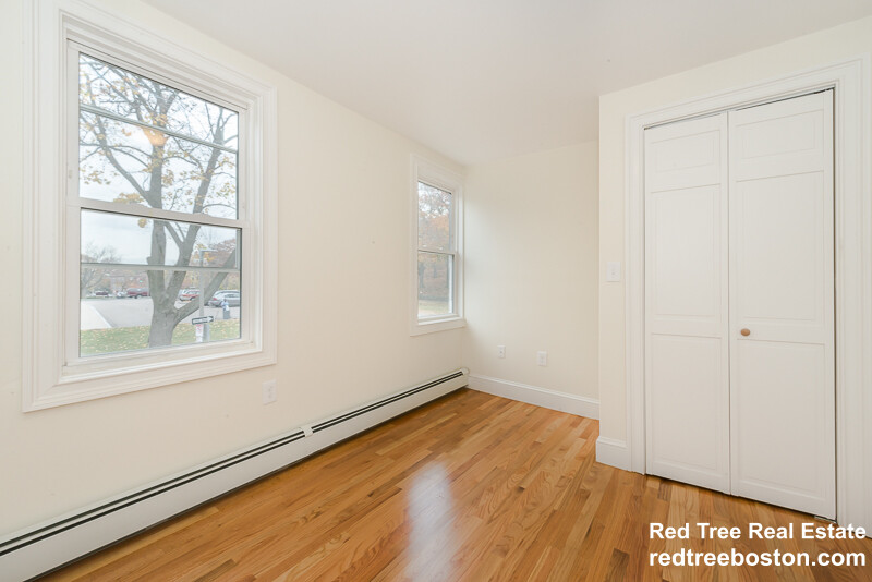 4 School St, Jamaica Plain