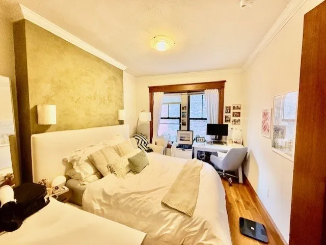 13 Worcester Sq, South End