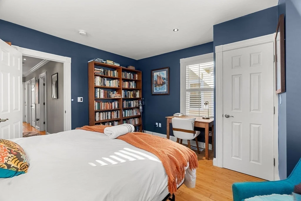 7 Horton St, Newburyport