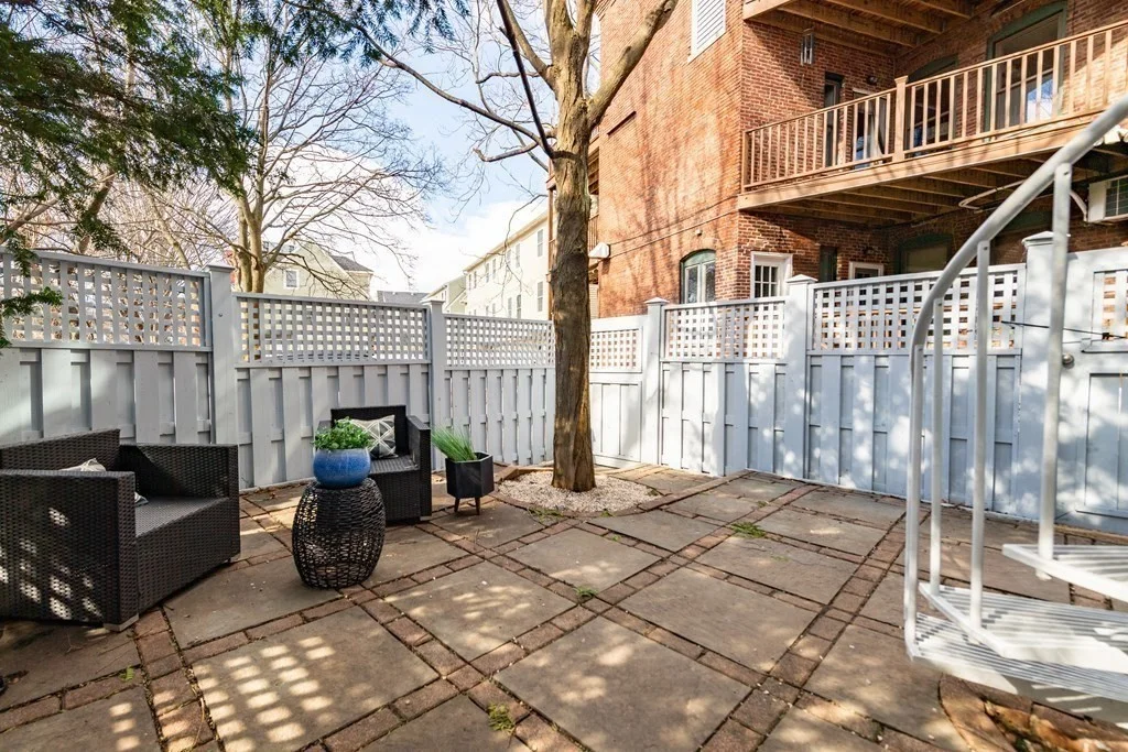 72 Fairmont St, Cambridgeport
