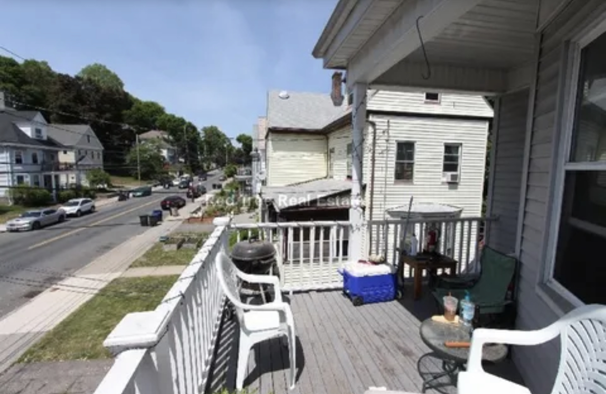 140 Brooks St, Oak Square