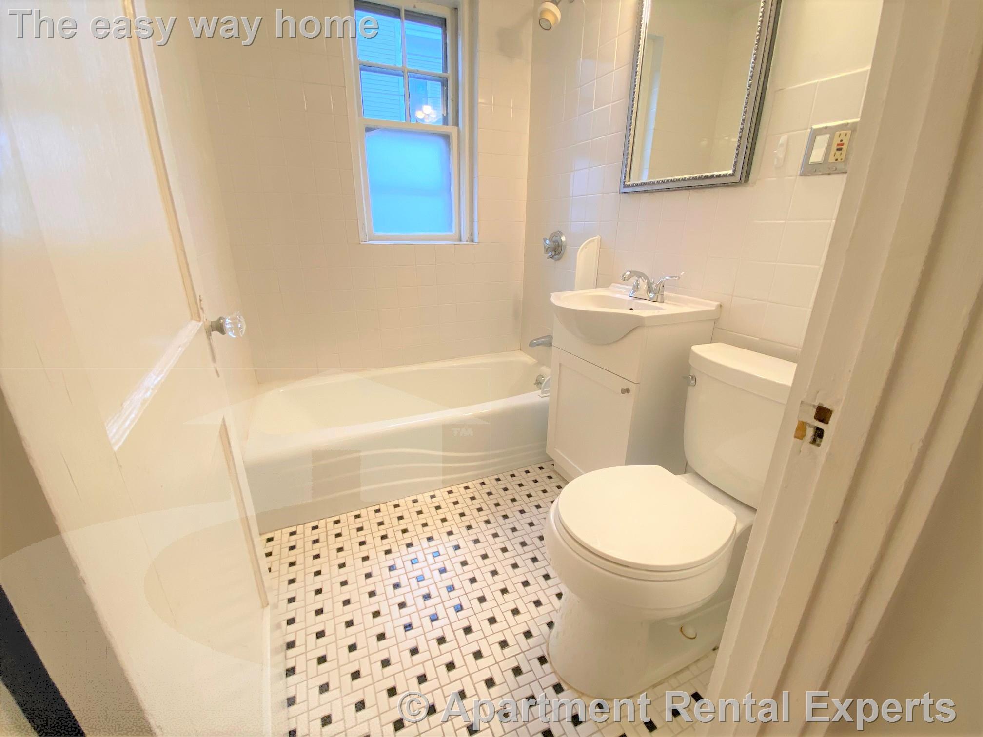 168 Norfolk St, Central Square