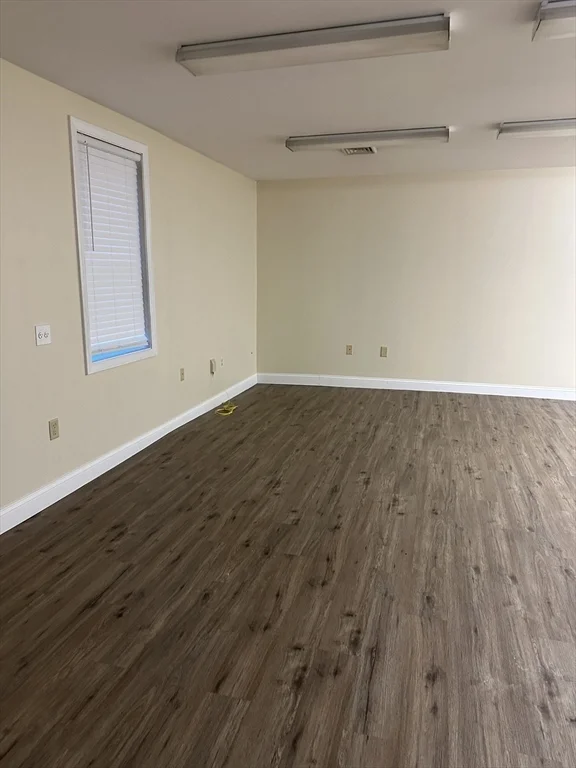 13 B Waushacum, Sterling