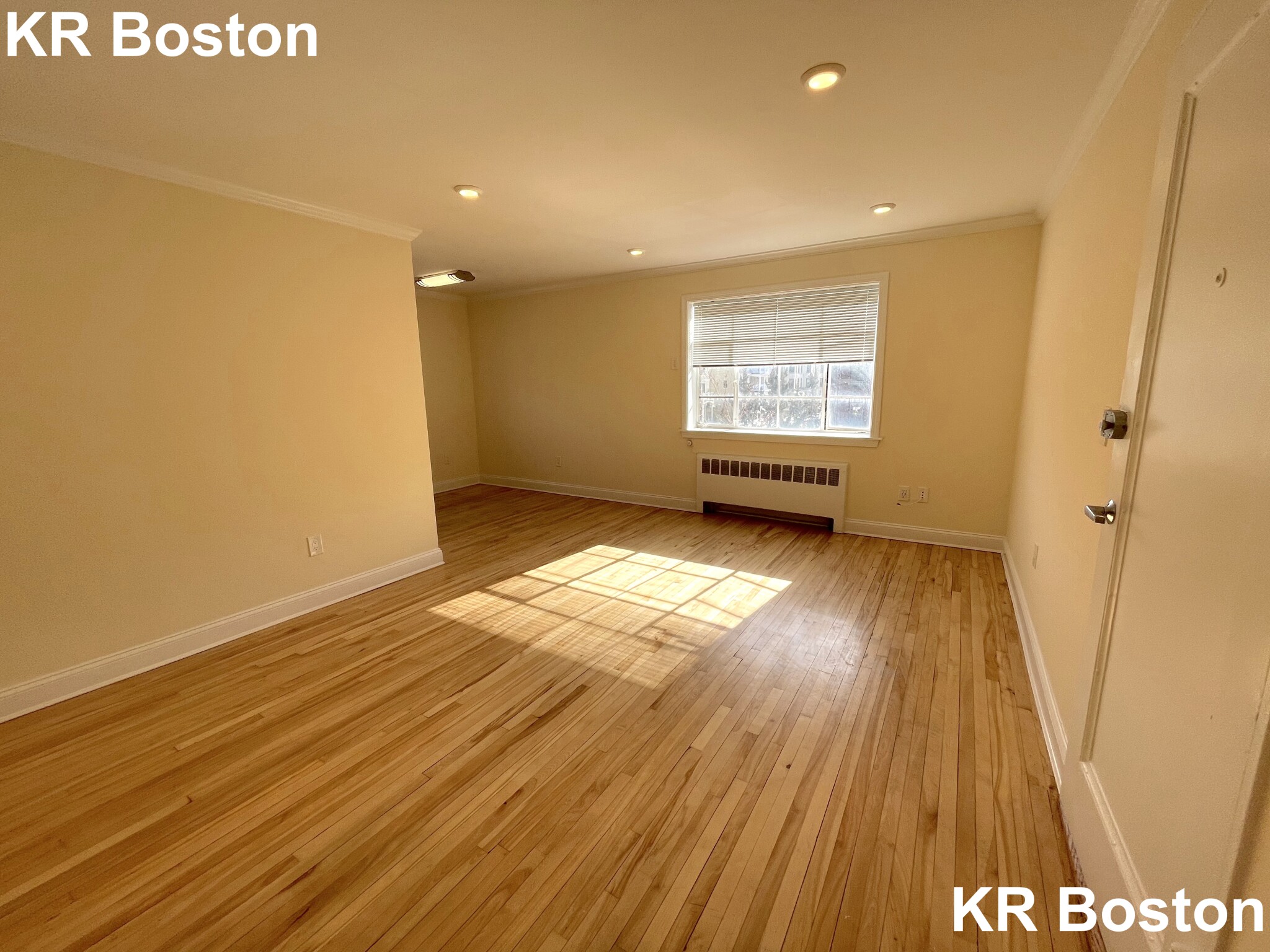 1 bed, 1 bath apartment for rent at 72 Saint Paul Unit 4, Brookline Village — photo 2 of 5