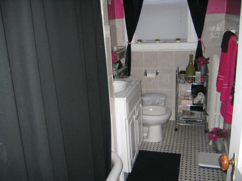 24 Oak Square Ave, Oak Square