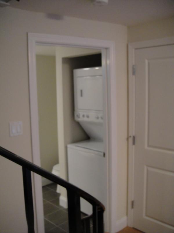 34 Sussex St, Roxbury