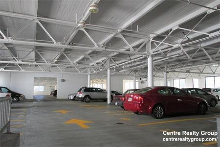 101 Monmouth Ct, Longwood