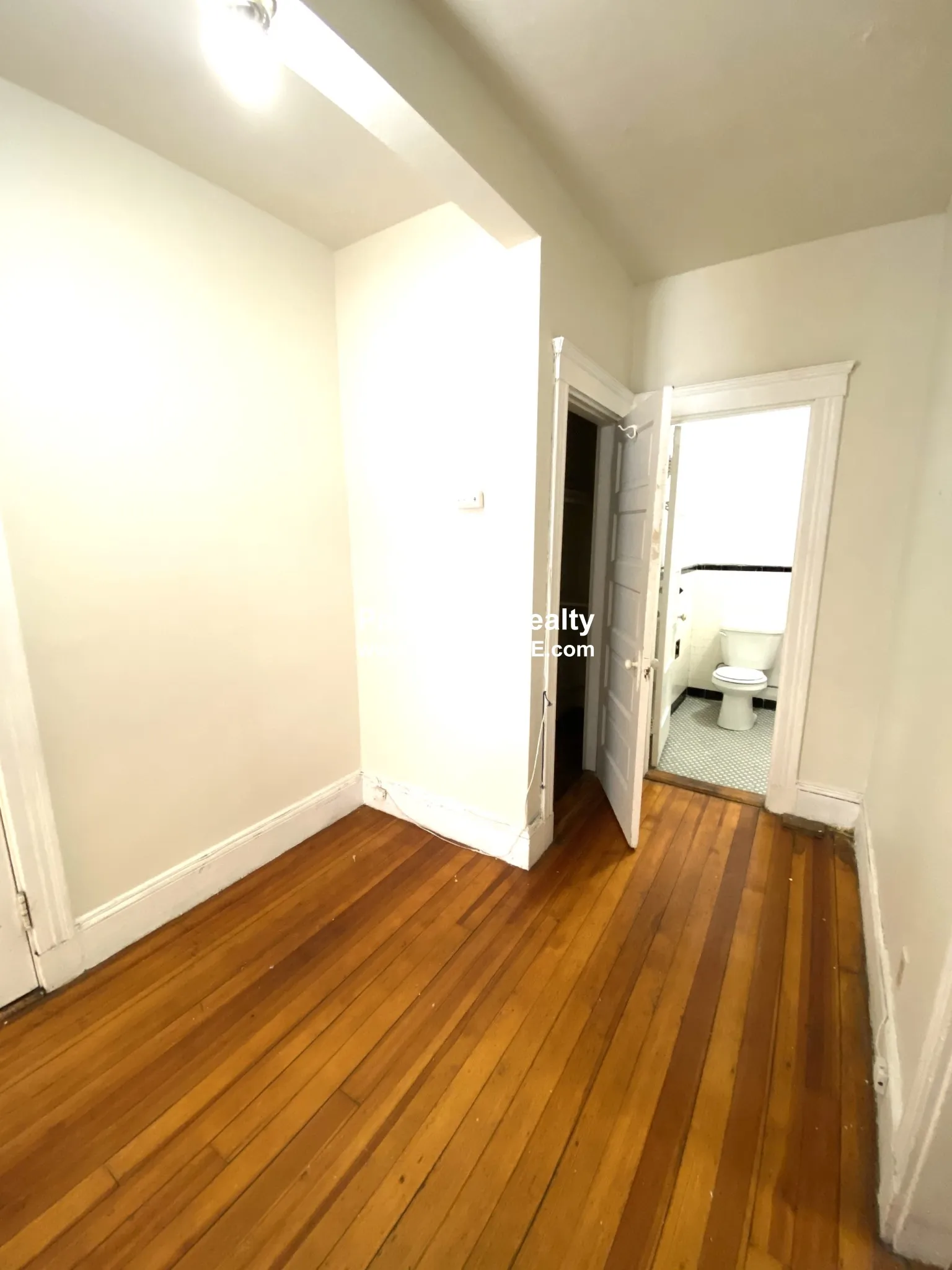 1377 Commonwealth Ave, Allston