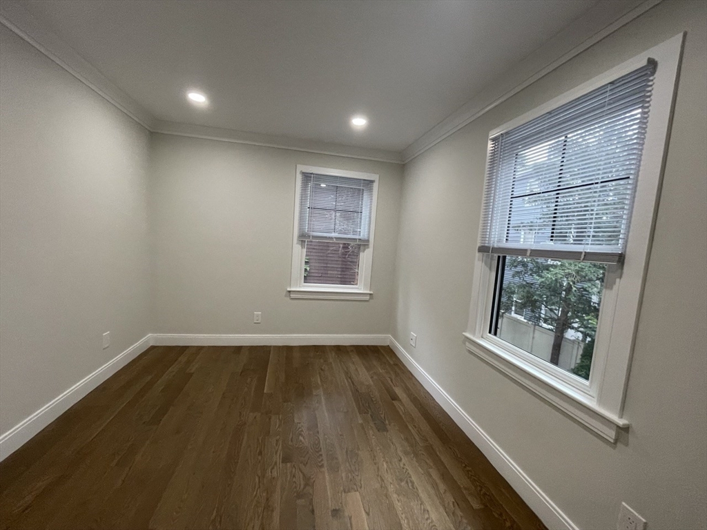 12 Lopez Ave, East Cambridge