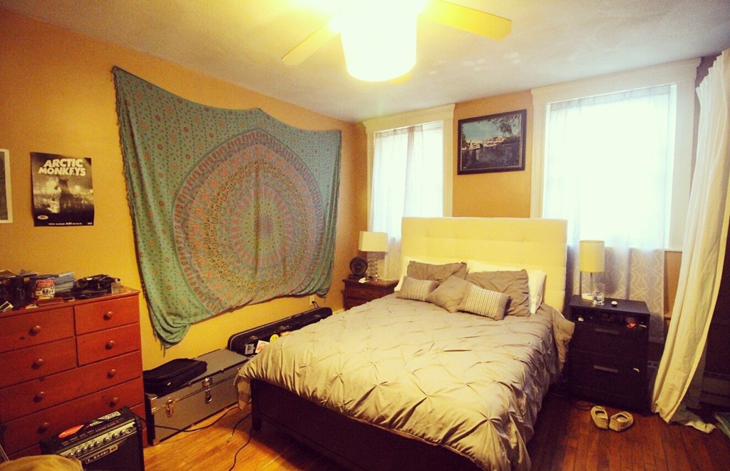 3 bed, 1 bath apartment for rent at 8 Ransom Rd Unit 17, Brighton — photo 4 of 7