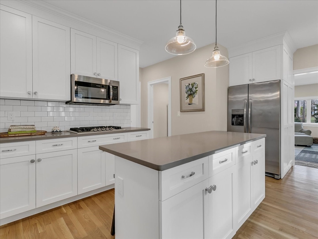 2031 Commonwealth Ave, Newton