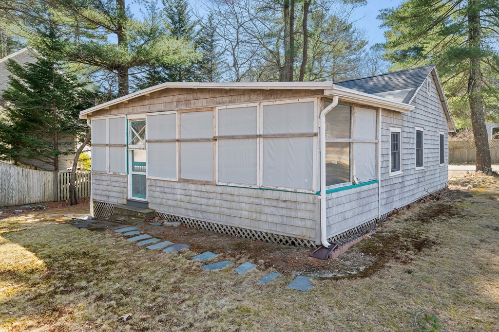 67 Priscilla Ave, South Duxbury