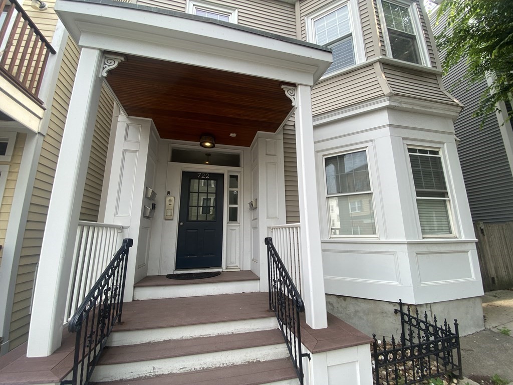 3 bed, 1 bath apartment for rent at 722 East 2nd Unit 1, South Boston — photo 21 of 21