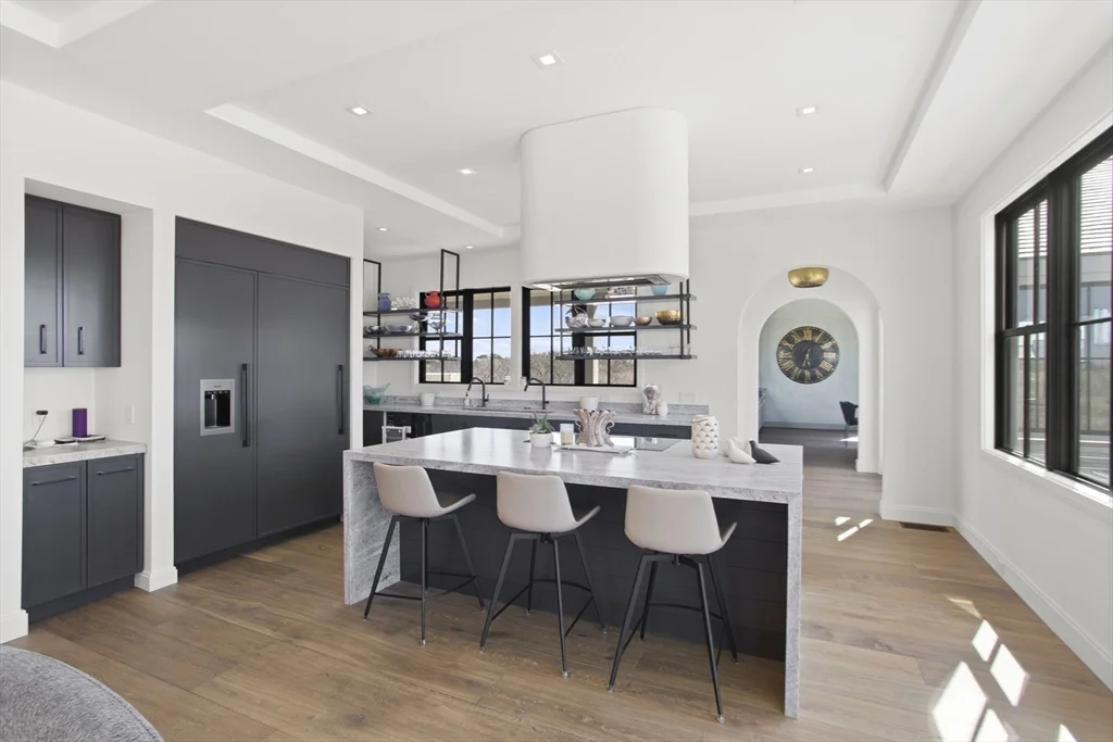 10 Maxey Pond Rd, Nantucket