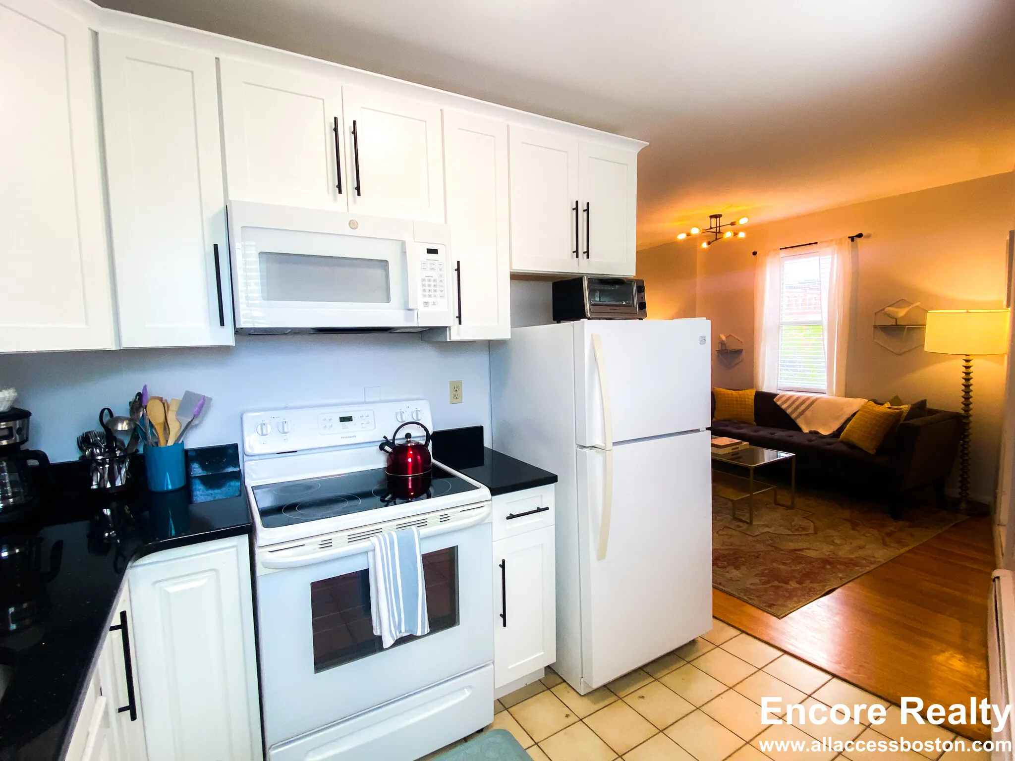 1004 Tremont St, Roxbury