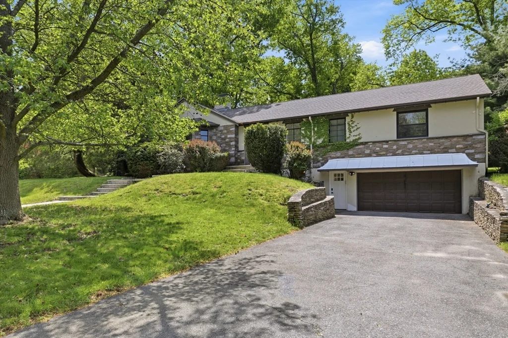 180 Eliot St, Chestnut Hill