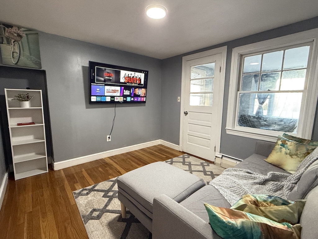 44 Woodlawn Ave ,, Everett