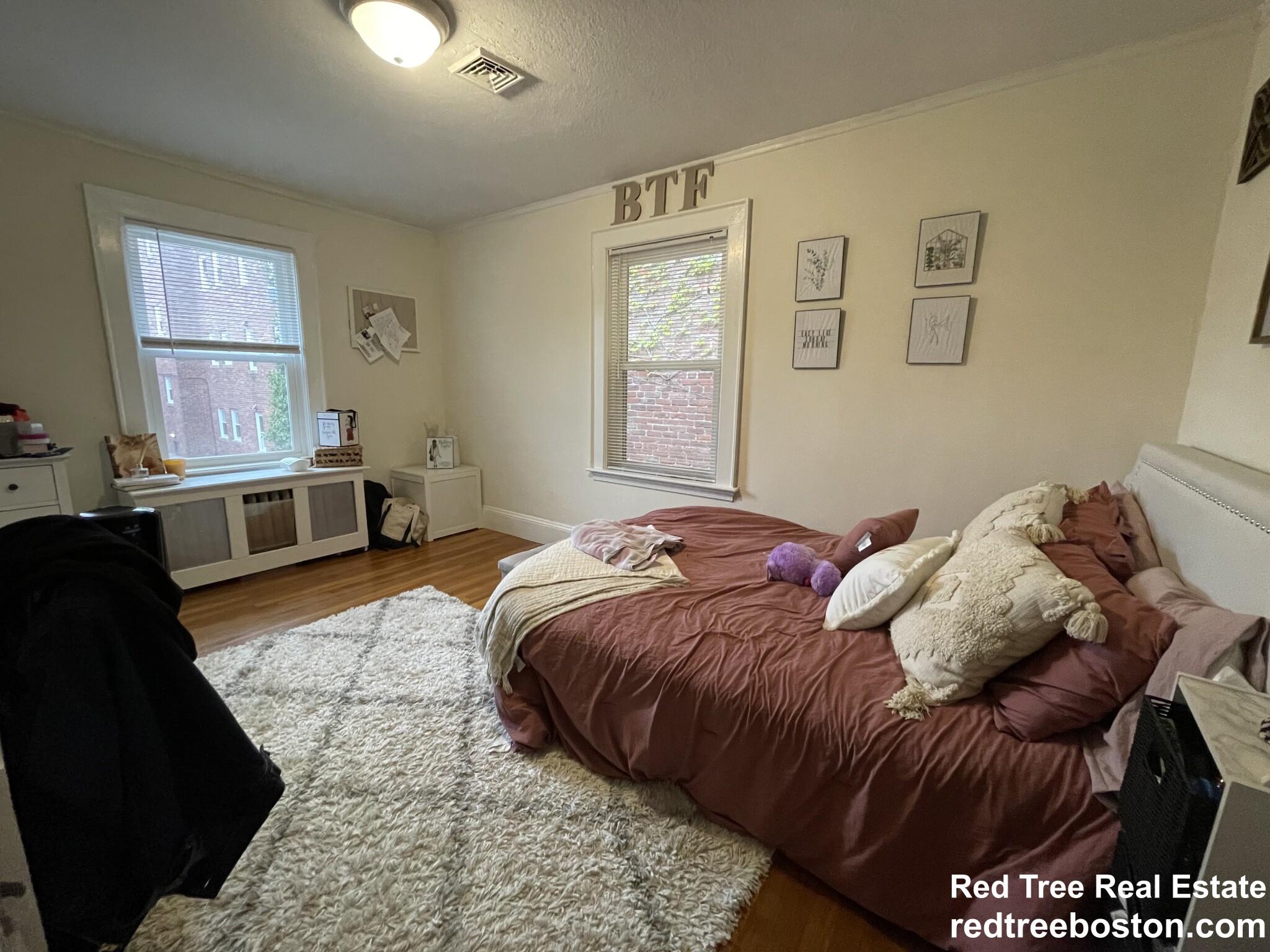 30 Harris St, Coolidge Corner