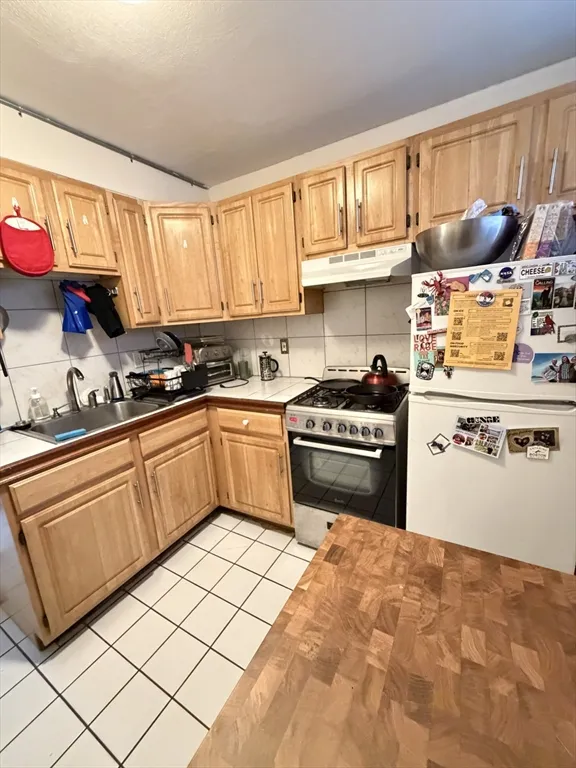 108 Perkins St ,, Jamaica Plain