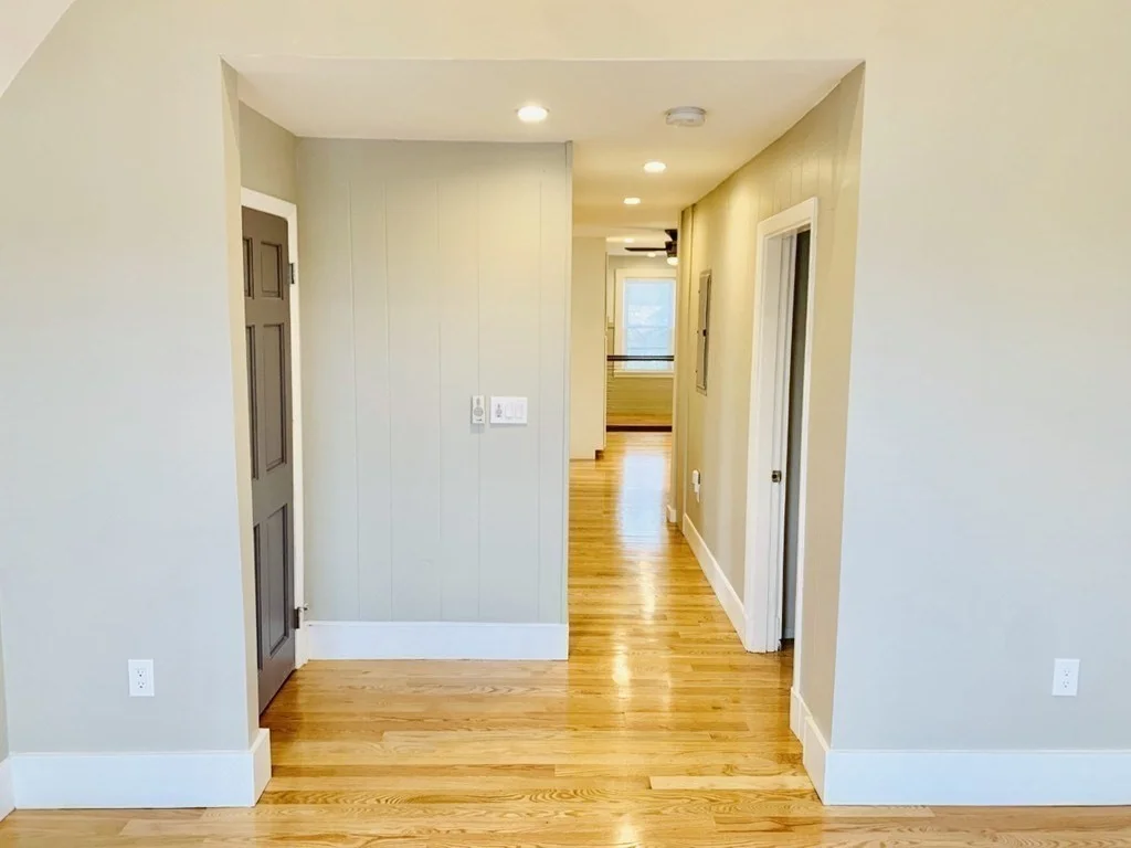 39 Bucknam, Everett